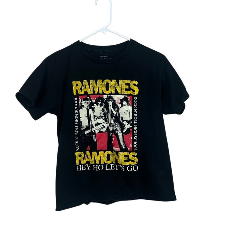 Ramones Black Band Tee Youth Size L